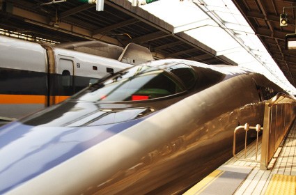 https://trainhornsinformation.files.wordpress.com/2011/08/bullet-shinkansen-trains-japan.jpg